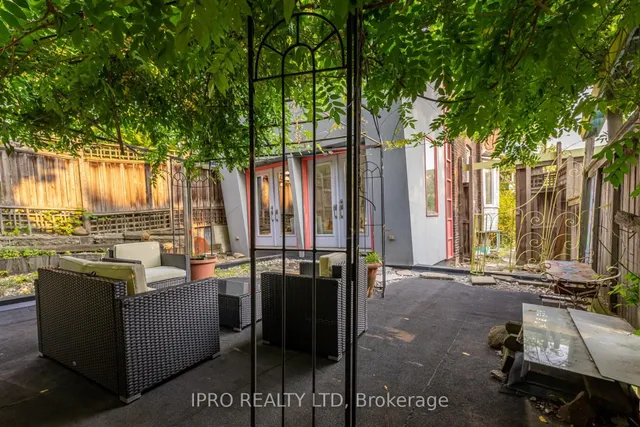 Additional image 33 of 84 Boultbee Ave