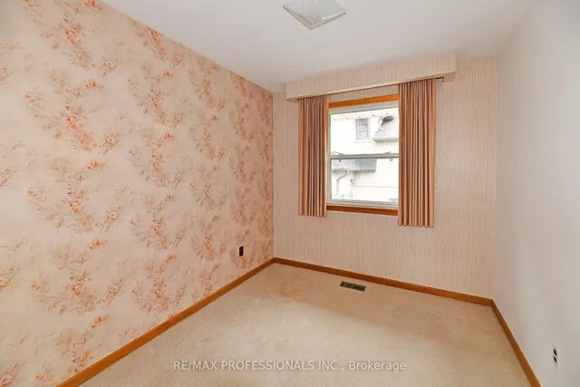 Additional image 18 of 40 Westmount Park Rd