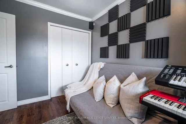 Additional image 16 of 3 Banff Dr