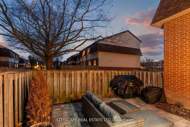 Additional image 31 of 30 Heslop Rd Unit 17