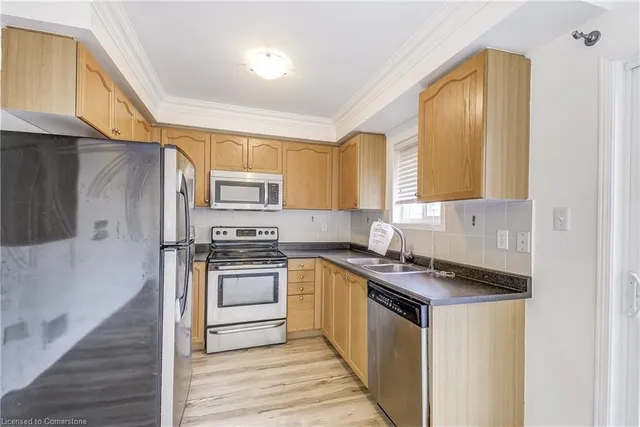 Additional image 4 of 83 Powell Dr