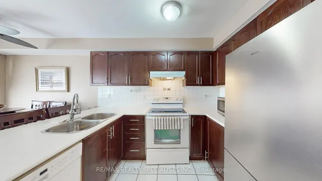 Additional image 7 of 2 Clay Brick Crt Unit 19