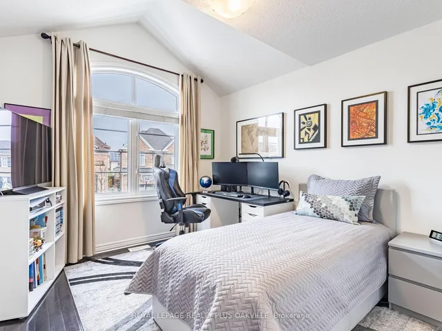 Additional image 15 of 448 McGibbon Dr