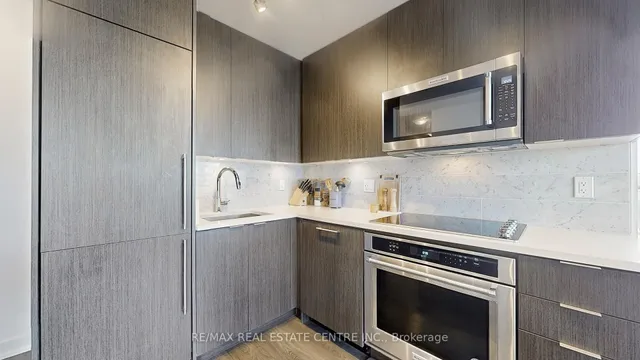 Additional image 11 of 38 Iannuzzi St Unit 2506