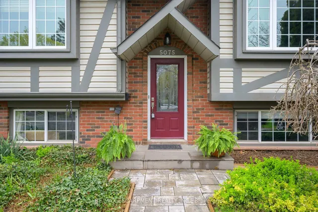 Additional image 5 of 5075 QUEENS Crt