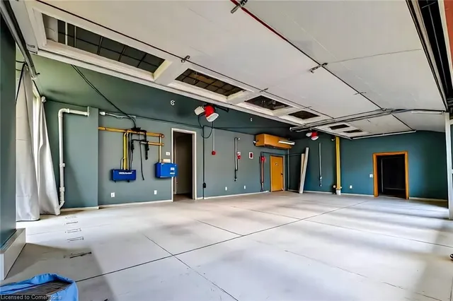 Additional image 45 of 668 Garth St