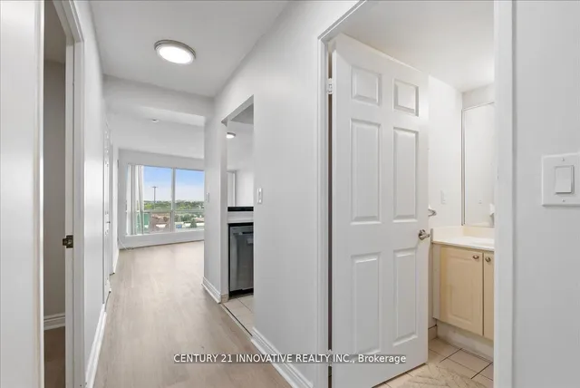 Additional image 8 of 18 Lee Centre Dr Unit 1013