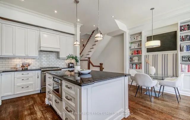 Additional image 15 of 249 Sheldrake Blvd