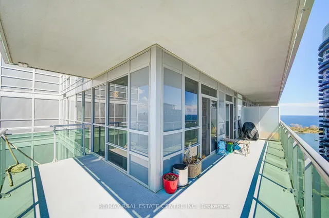 Additional image 41 of 16 Brookers Lane Unit 1602