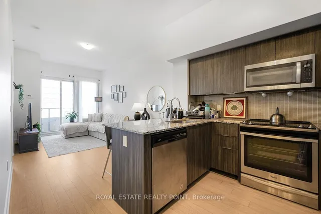 Additional image 17 of 20 Shore Breeze Dr Unit 1105