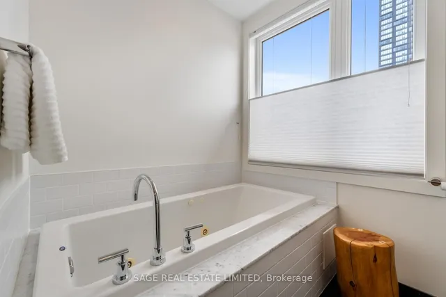 Additional image 36 of 10A Cecil St Unit 6