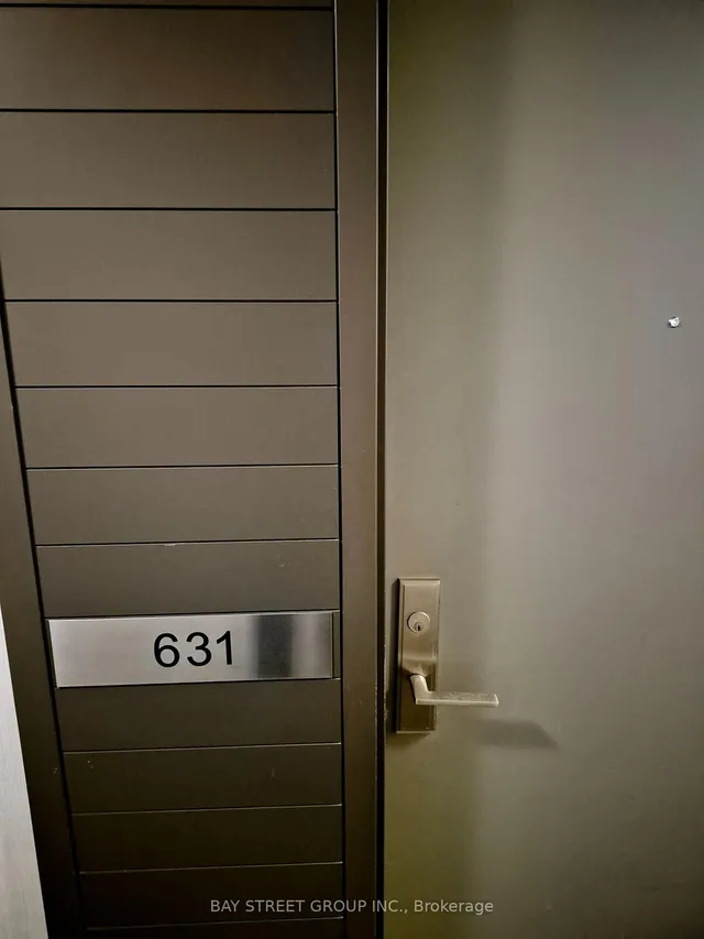 Additional image 22 of 21 Nelson St Unit 631