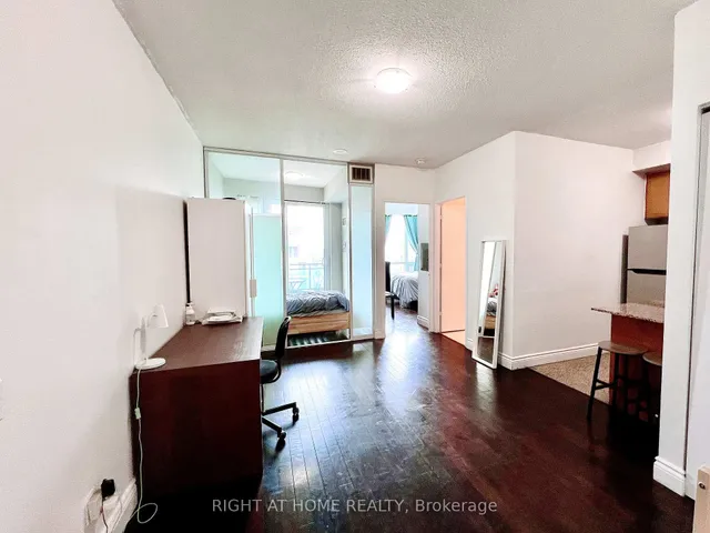 Additional image 3 of 60 Byng Ave Unit 1315