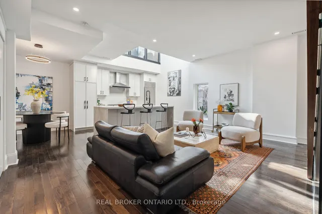 Additional image 17 of 300 Avenue Rd Unit 4