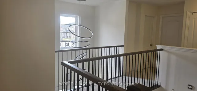 Additional image 22 of 3923 Koenig Rd