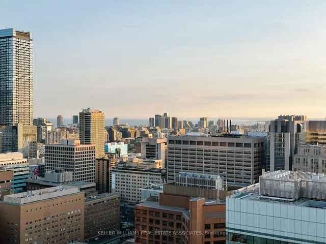 Additional image 25 of 770 Bay St Unit PH201