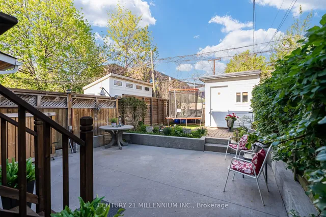 Additional image 32 of 9 Spring Grove Ave