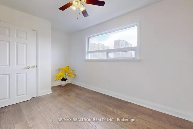 Additional image 19 of 43 Beckett Ave