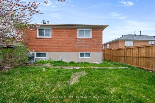 Additional image 40 of 61 ARLETA Ave