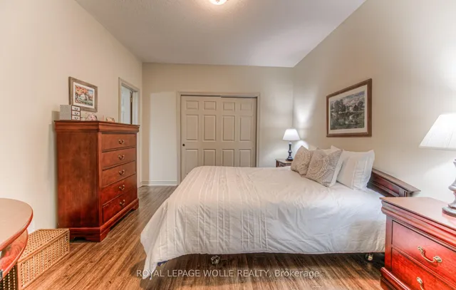 Additional image 23 of 350 Doon Valley Dr Unit 10D