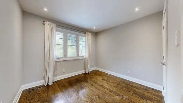 Additional image 29 of 43 Bamboo Grve