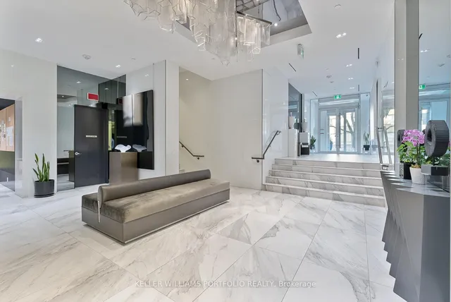 Additional image 37 of 6 Parkwood Ave Unit 310