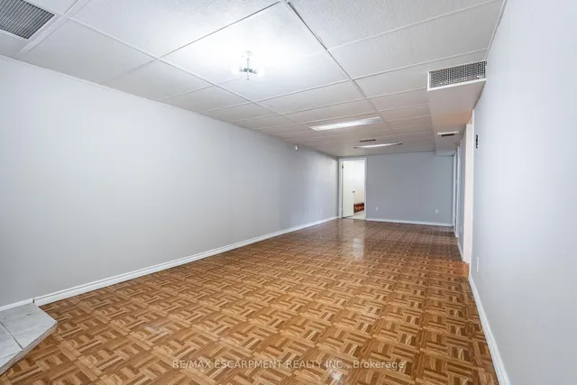 Additional image 25 of 3 TANAGER Ave