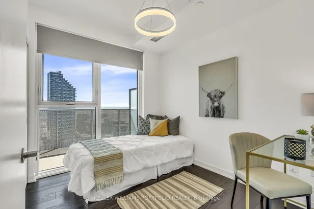 Additional image 16 of 20 Richardson St Unit 2810