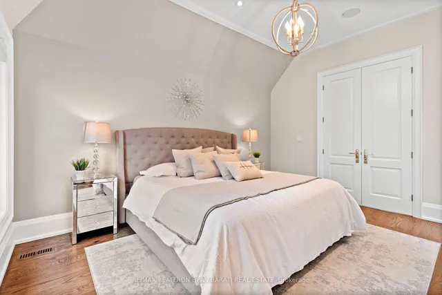 Additional image 30 of 109 Kingsdale Ave