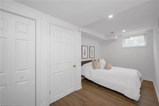 Additional image 6 of 11 Eric Burke Crt