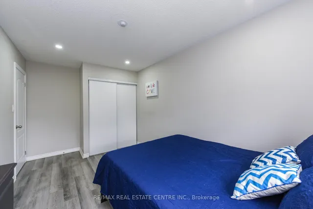 Additional image 20 of 658 Best Rd