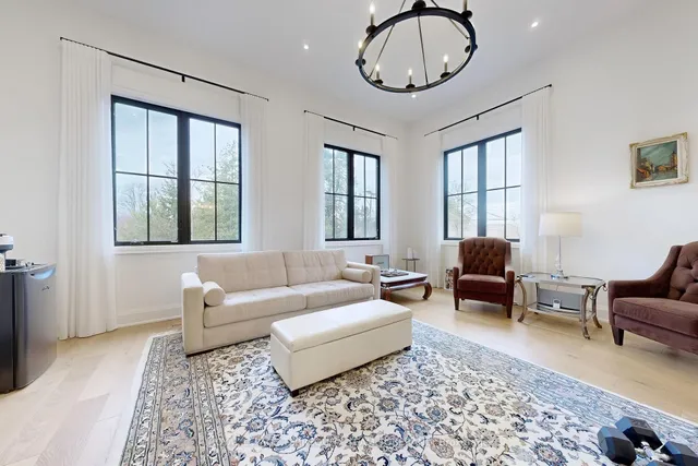 Additional image 35 of 308 Ridgewood Rd