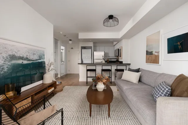 Additional image 11 of 801 King St Unit 420