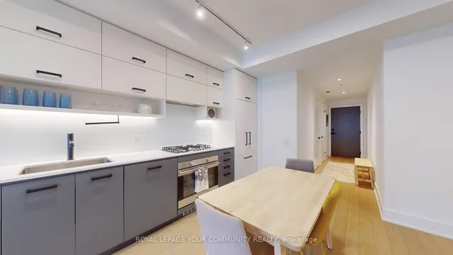 Additional image 27 of 1888 Queen St Unit 307