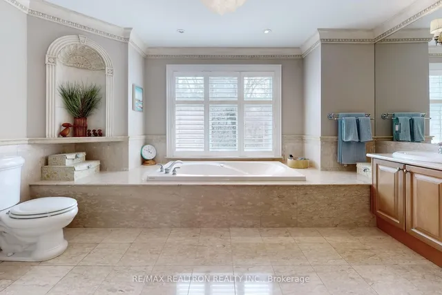 Additional image 26 of 4 Zaharias Crt