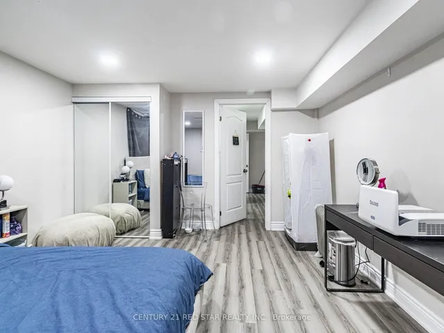 Additional image 41 of 80 Coral Gable Dr