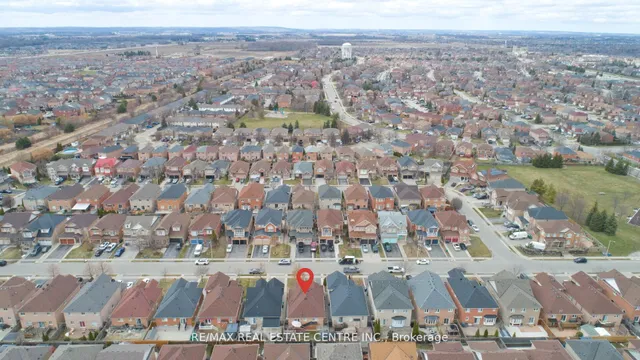 Additional image 46 of 32 Pappain Cres