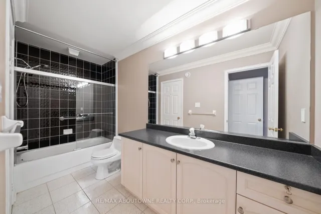 Additional image 36 of 2165 Country Club Dr Unit 12