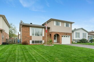 Additional image 5 of 443 Meadowvale Crescent