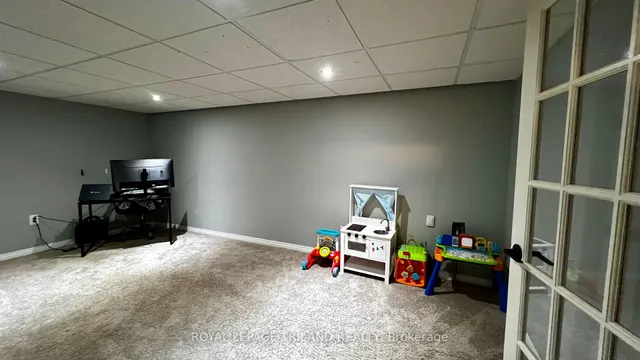 Additional image 13 of 415 MORGAN Ave Unit 24