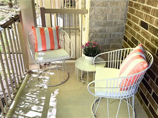 Additional image 19 of 255 Maitland St Unit 5F