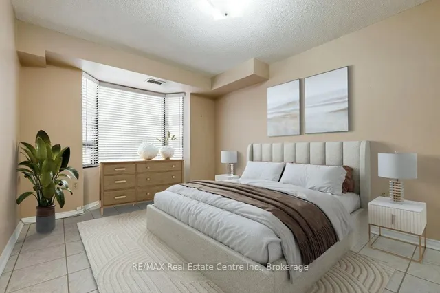 Additional image 22 of 165 Bold St Unit 204