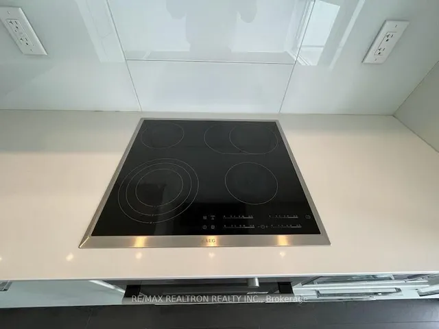 Additional image 15 of 15 Grenville St Unit 2706