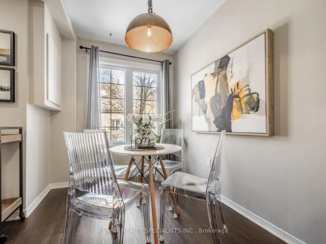 Additional image 26 of 2055 WALKERS Line Unit 227