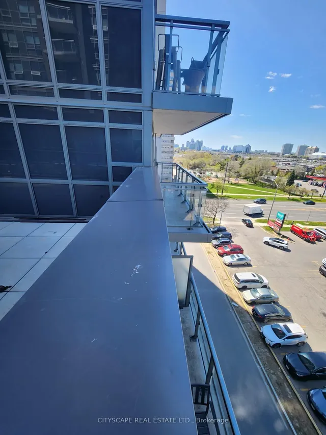 Additional image 14 of 30 MEADOWGLEN Pl Unit 616