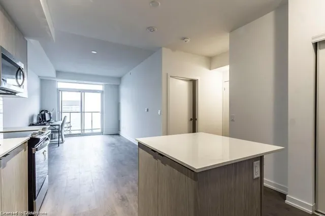 Additional image 6 of 55 Duke St Unit 1006