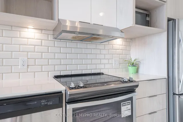 Additional image 16 of 52 Forest Manor Rd Unit 419