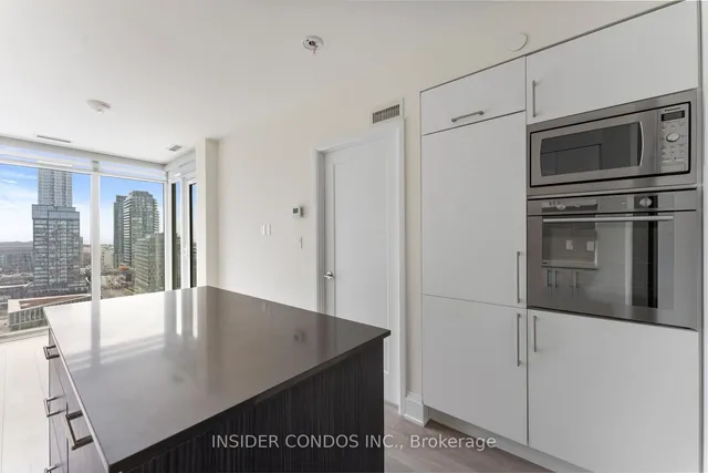 Additional image 6 of 27 Bathurst St Unit 1203