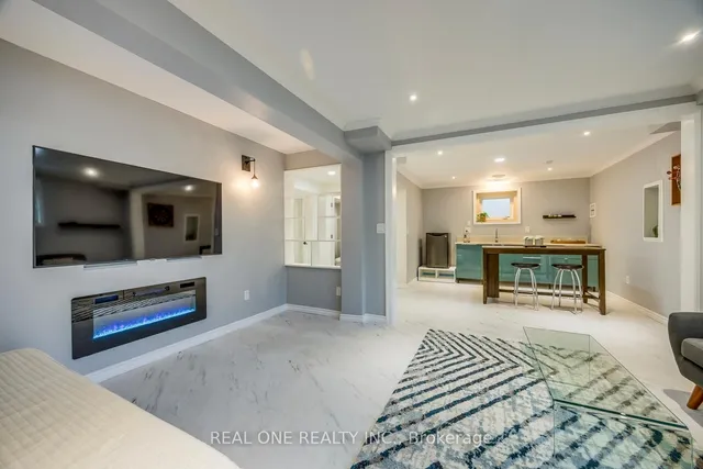 Additional image 44 of 166 Stillwater Cres