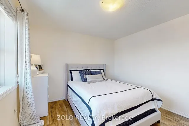 Additional image 24 of 201 Woodley Cres
